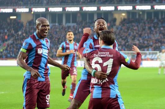 Trabzonspor Çaykur Rizespor ile karşılaştı. 11